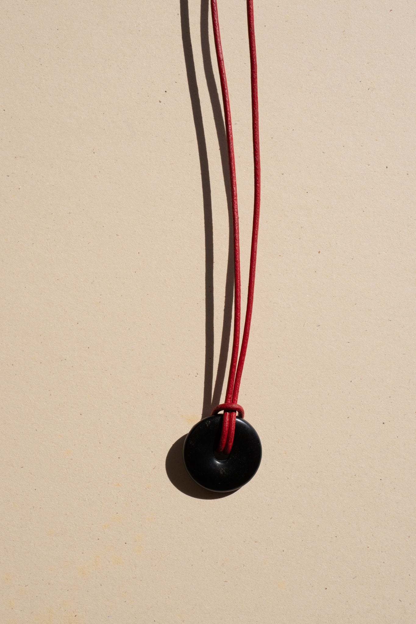 Obisian Donut in Red leather