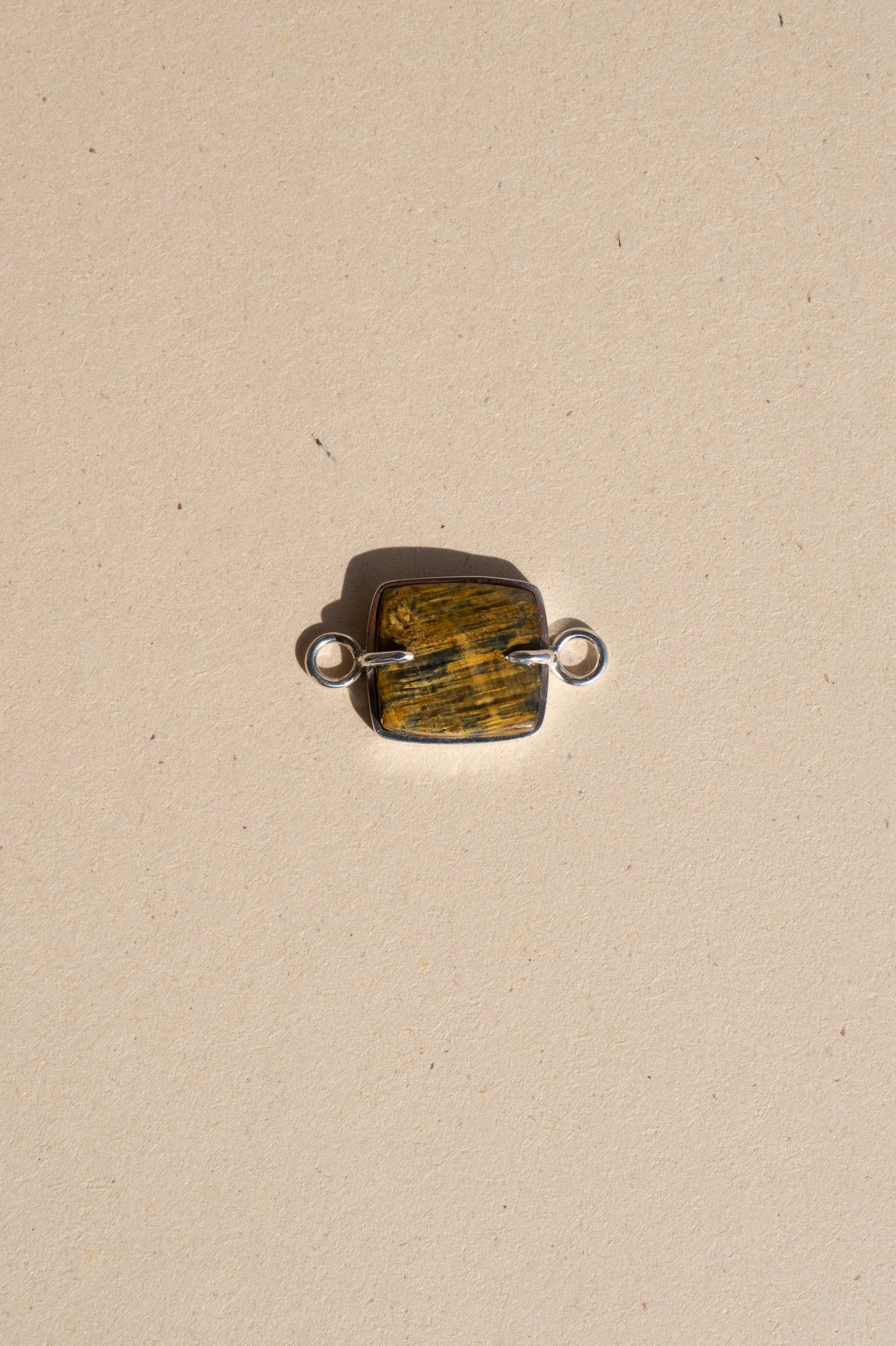Chocker Bumblebee Pendant