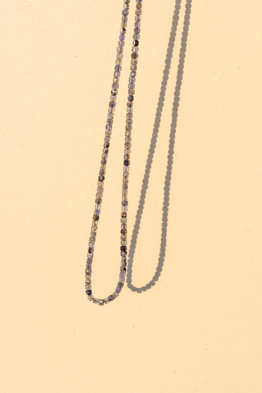 Square 4 mm Tanzanite
