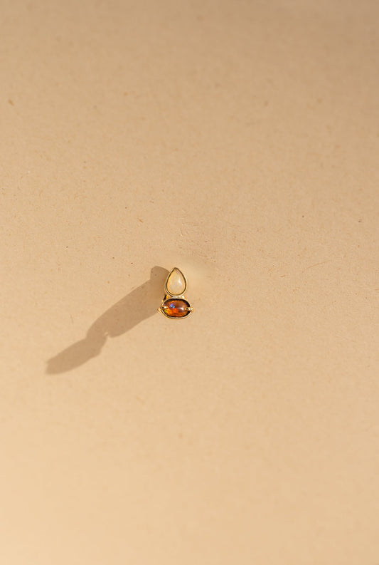 Yellow garnet and white Opal