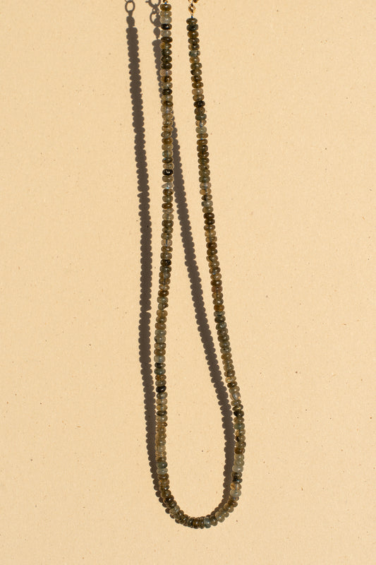 Labradorite Small rounded disks