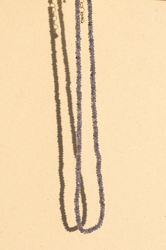 Tanzanite Chocker