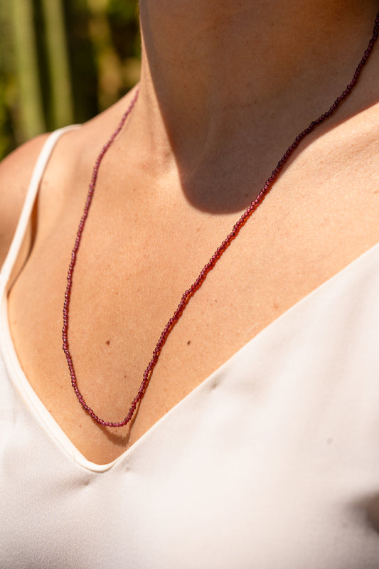 Mini Long Garnet