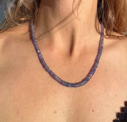 Tanzanite Puka