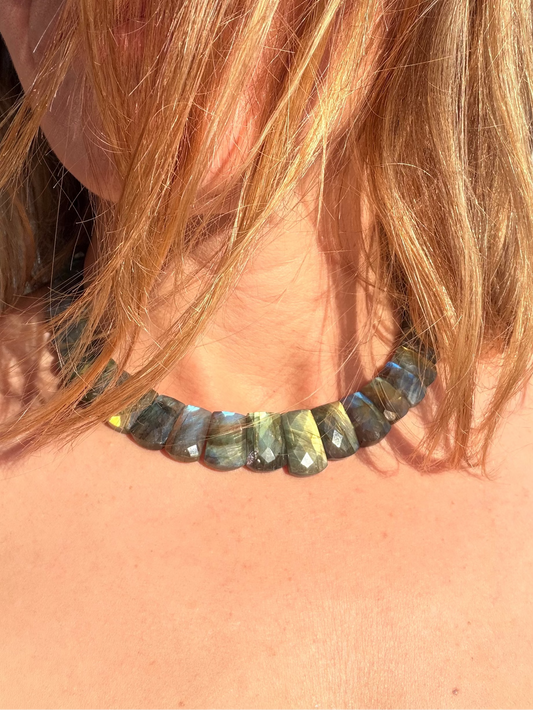 Labradorita Collar